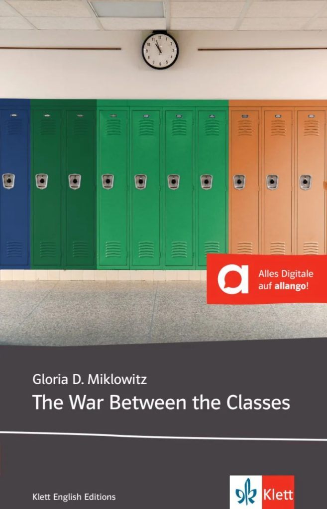 The War Between The Classes'ın resmi